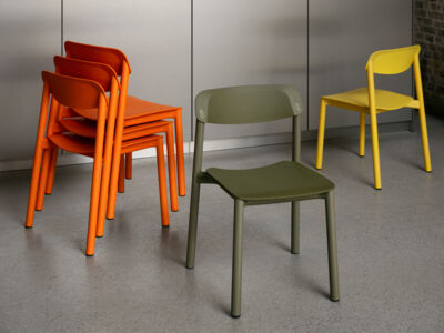 Lammhults_Penne_chairs_orange_stack_green_yellow_e01.jpg