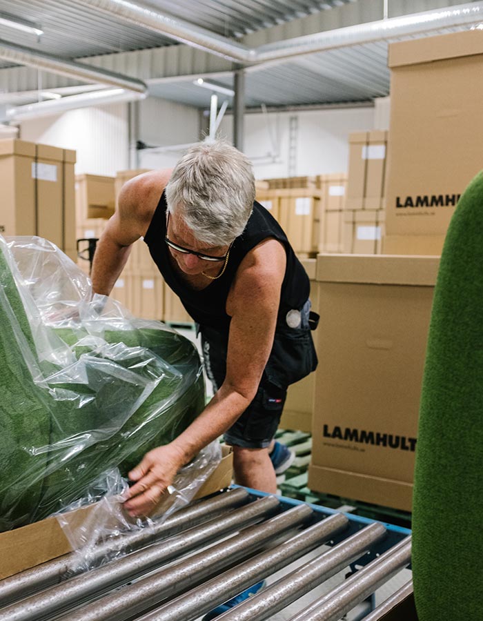 Packaging and labelling at Lammhults