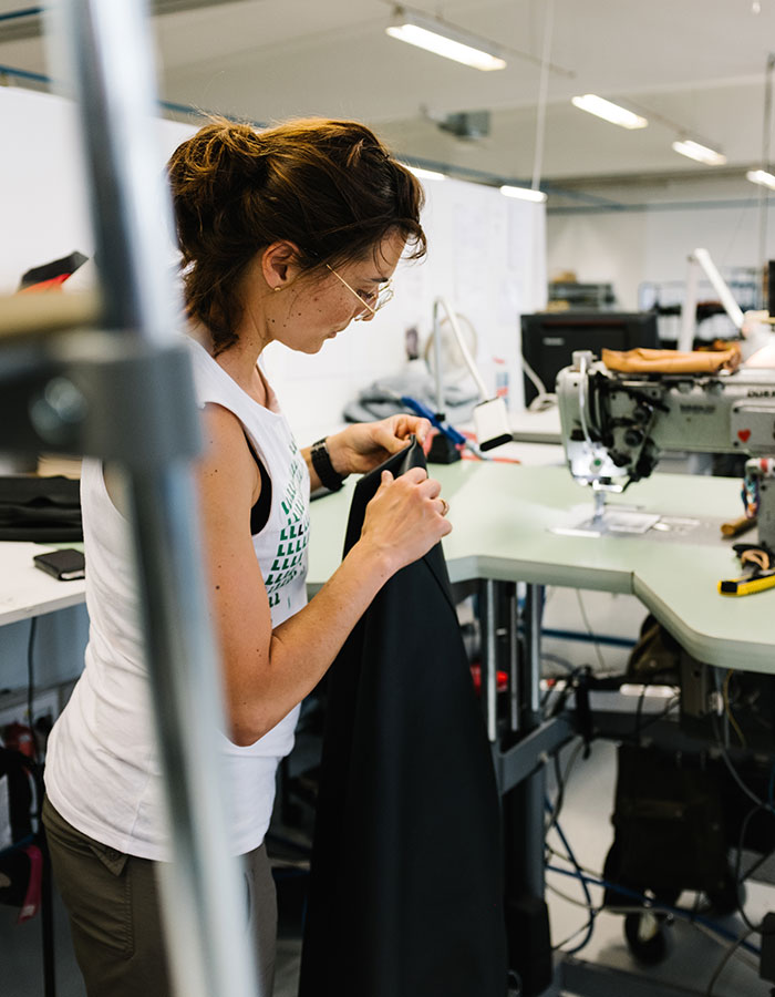 Upholstery sewing at Lammhults