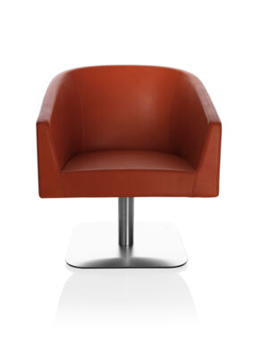 club_easychair_swivel_p01.jpg