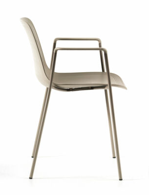 Grade –  Armchair 4 legs