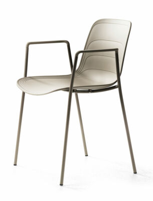 Grade –  Armchair 4 legs