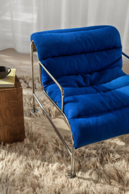 Lammhults_Sunny_easychair_blue_e01.jpg