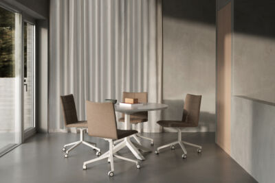 Lammhults_ArchalM_chairs_beige_whitegrey_Funk_table_whitegrey_e02.jpg