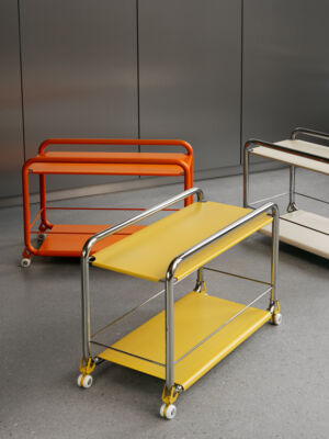 Lammhults_Tension_trolleys_chrome_yellow_orange_chrome_lightbeige_p01.jpg