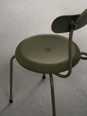 Lammhults_TaburettPlus_chair_green_d01.jpg