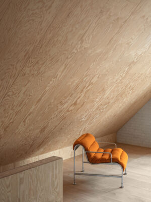 Lammhults_Sunny_easychair_orange_chrome_e01.jpg