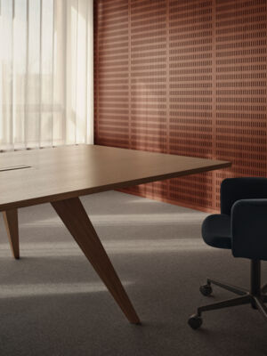 Lammhults_Ponto_table_House_of_People -2-.jpg