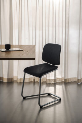 Lammhults_Add_chair_antrachite_chrome_e01.jpg